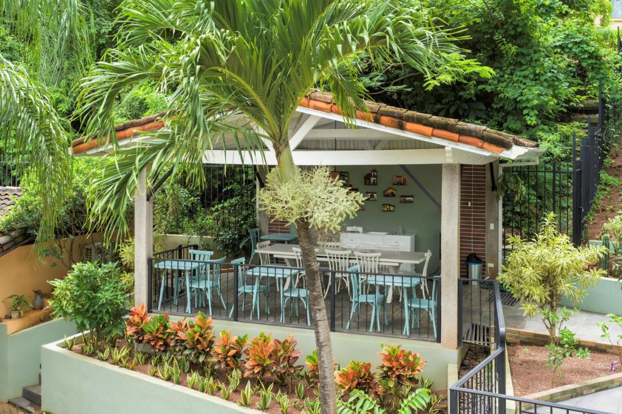 Hotel Casa Leona Tamarindo Exterior photo